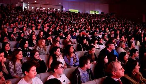 Cientos de personas abarrotaron el Palacio de Congresos Palexco de A Corua para escuchar las historias de superacin.