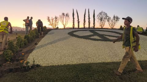 Jardines en Sharm el Sheij con el símbolo de la paz.