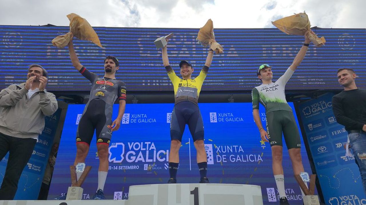 Maksym Bilyi, ganador de la Volta a Galicia: «Aguantamos muy bien la presión de cada día»