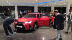 Lexus