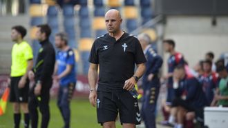 El entrenador del Celta Fortuna, Fredi �lvarez, durante el partido ante el Pontevedra.