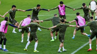 Los jugadores del Celta, en el entrenamiento de este mi�rcoles en Friburgo.