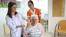 Las primeras personas en vacunarse contra la gripe en septiembre fueron los usuarios de residencias de ancianos, como la de la imagen