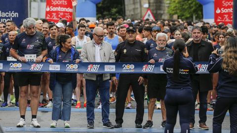 Carrera solidaria de la Polic�a Nacional en Ourense
