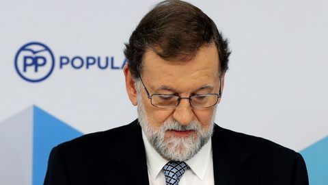 Mariano Rajoy, durante la reuni�n del Comit� Nacional del PP en la que ha anunciado que dejar� la Presidencia de la formaci�n y cumplir� su mandato hasta el d�a que el partido elija a su sustituto: �Es lo mejor para el PP, para m� y para Espa�a�