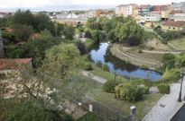 Augas recuerda que el paseo cost� 2,6 millones de euros y ahora tendr� que pagar m�s de treinta. 