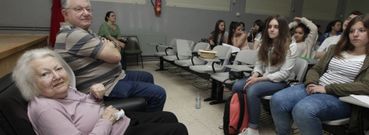 Ania Horszowski relat� a los alumnos del Castro Alobre los recuerdos de su vida en el gueto de Lvov durante la ocupaci�n nazi. 