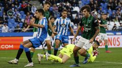 Villares se lamenta en un lance del partido