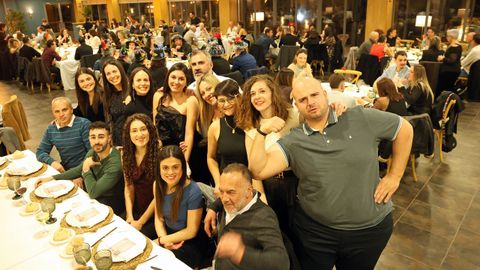 Cena ben�fica da Dorna en el restaurante Baiuca2026