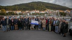 Dirigentes del Partido Popular se reunieron en Porto do Son con representantes del sector pesquero gallego.