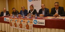 Los duelos del Burela contra los rivales de 1.�; abajo, la presentaci�n.