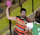Pachi -en la foto en un partido anterior-, fue el m�ximo goleador.