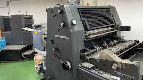 Algunas de las m�quinas con las que trabajan para imprimir desde sobres hasta libros y todo tipo de papeler�a.