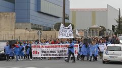 Una manifestaci�n convocada tras los problemas econ�micos y laborales en el grupo Deus de Ordes
