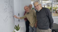 �nxel Huete firmou no muro de autores da librar�a Tanco.