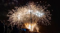 Fuegos para iluminar la Nochevieja en Sanxenxo