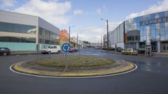 Un pol�gono de naves empresariales en Carballo