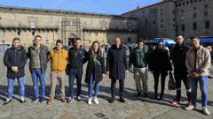 El concejal de Seguridade Cidad�, Gonzalo Mu��os, acompa�ado de los nuevos agentes