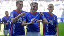 Gol Folch Rocha Carlos Hernandez Real Oviedo Sevilla Atletico Carlos Tartiere.Folch, Rocha y Carlos Hernandez celebran el primer gol del Real Oviedo