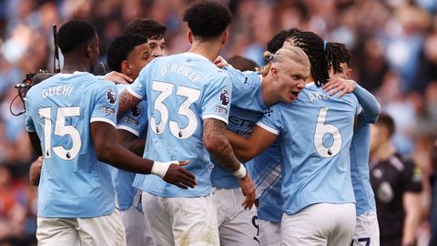 Erling Haaland celebra el gol de la victoria del Manchester City ante el Arsenal en el Etihad Stadium.