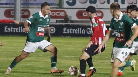 El Coruxo fue de menos a m&aacute;s en el partido, pero&nbsp;no encontr&oacute; el&nbsp;gol.