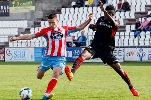 Seoane, prepar�ndose para golpear la pelota.