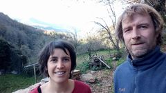 Jessica Moro y Marijn Voogt,italiana y holand�s del albergue ecol�gico El Beso en Triacastela