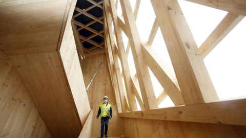 En las entra�as del edificio de madera Impulso Verde, construido por el Concello de Lugo