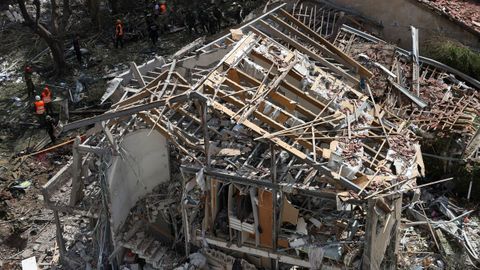 Destrozos de misiles iraníes en Israel