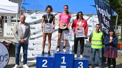 Podio de la carrera absoluta femenina, que gan� Sara Reimondo