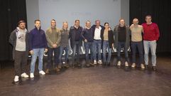 Imagen de archivo de t�cnicos de deporte de la zona en la gala de Correndo pola Costa