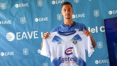 Maikel Mesa, durante su presentaci�n en el Tenerife