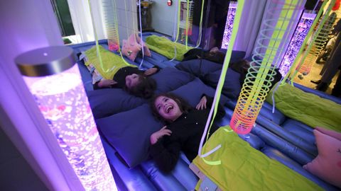 Aula de estimulaci�n sensorial en A Laxe en la que Greta pasa parte de la jornada escolar