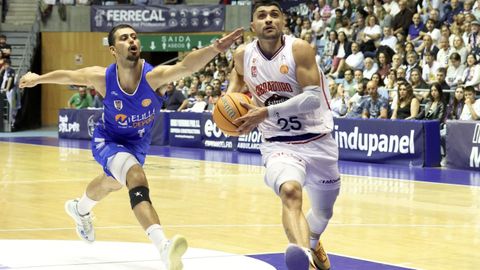 Sergi Quintela, en el partido ante el Melilla disputado en Sar en octubre