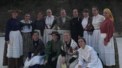 Algunas de las integrantes de la agrupaci�n de cantareiras y pandereteiras Xunquereteiras