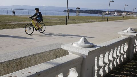 El buen tiempo invita a practicar deporte en A Compostela