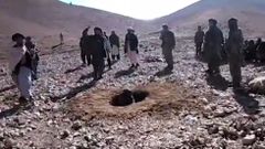 Los talibanes afganos graban la lapidaci�n de una joven