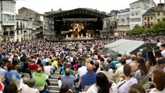 En la Praza Maior se instalarn el domingo, 4 de agosto, alrededor de 2.000 sillas para la Gran Gala Internacional de la cuadragsimo cuarta Mostra Folklrica Internacional