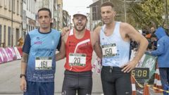 Rub&eacute;n Caama&ntilde;o, Crist&oacute;bal Dios (ganador de la prueba) y M&iacute;chel Fern&aacute;ndez, podio masculino de la Cl&aacute;sica Gandeira de Santa Comba