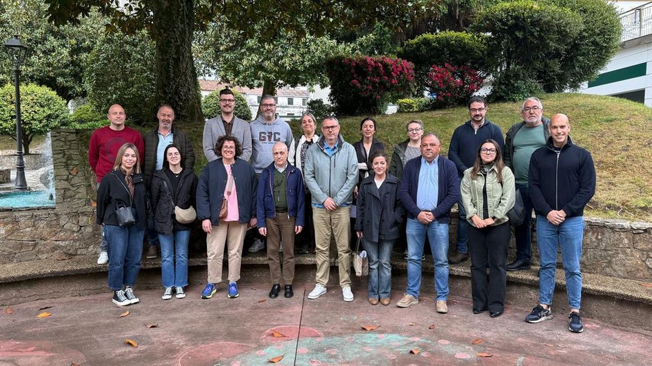 Ordes plantea dotar al colegio Campomaior de comedor y reforzar el personal en el de Mesón do Vento