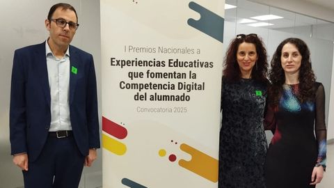 �scar Rey, Fina Paulos y Lorena Cerdeiro, en Madrid para recoger sus galardones