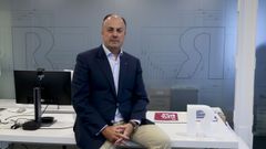 O directivo Alfredo Ramos, no seu despacho