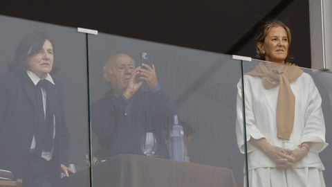 Carmen Echevarría, Amancio Ortega y Flora Pérez