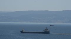 Simulacro de evacuaci�n de una persona de un barco en el Pesca-1