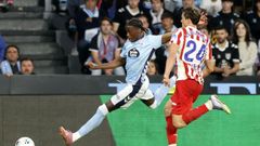 Ilaix Moriba y Robin Le Normand, en el partido de la primera vuelta entre Celta y Atl�tico de Madrid en Bala�dos.