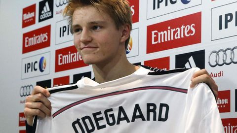 Odegaard: 4 millones.
Fichado con 16 aos, divaga desde el 2015 en busca desde la madurez