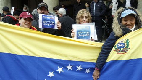 La comunidad venezolana tambin sali a la calle en Santiago 