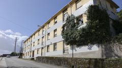 Vista de la antigua casa cuartel de A Gra�a. 