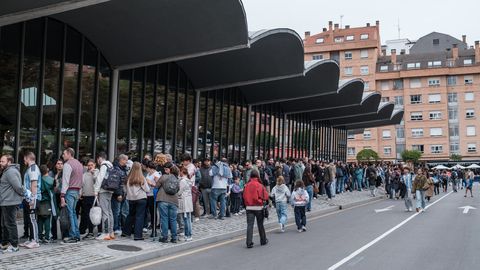 Acto de Leo Messi en el Palacio de los Deportes de Oviedo