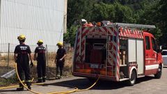 Imagen de archivo de una intervenci�n de los bomberos de Valdeorras.